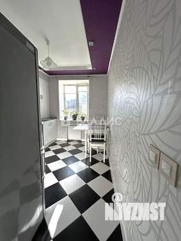 2-к квартира, вторичка, 64м2, 1/9 этаж