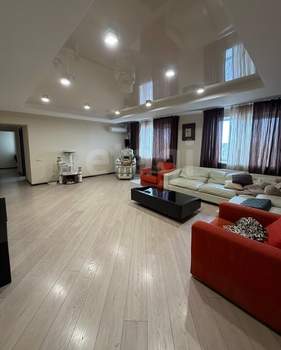 4-к квартира, вторичка, 197м2, 3/8 этаж