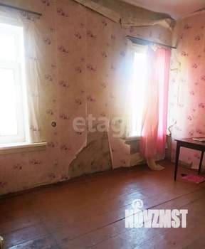 2-к квартира, вторичка, 54м2, 1/1 этаж