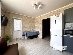 3-к квартира, вторичка, 93м2, 1/7 этаж
