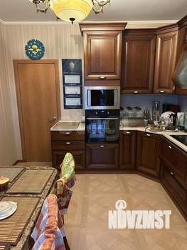 2-к квартира, вторичка, 61м2, 8/9 этаж