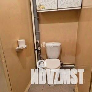 2-к квартира, вторичка, 64м2, 3/9 этаж