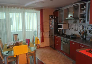 2-к квартира, вторичка, 73м2, 8/9 этаж