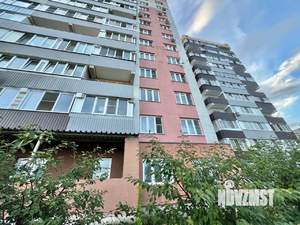 2-к квартира, вторичка, 64м2, 1/14 этаж