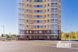 2-к квартира, вторичка, 71м2, 1/17 этаж