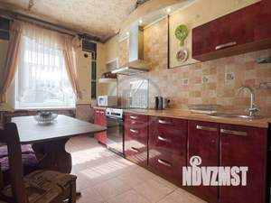 3-к квартира, вторичка, 97м2, 2/3 этаж