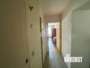 2-к квартира, вторичка, 62м2, 1/9 этаж