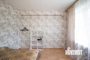 3-к квартира, вторичка, 49м2, 1/5 этаж