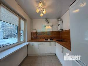 3-к квартира, вторичка, 60м2, 1/5 этаж