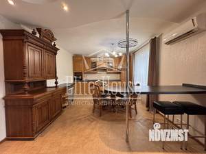 2-к квартира, вторичка, 148м2, 3/5 этаж