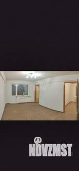 4-к квартира, вторичка, 59м2, 3/5 этаж