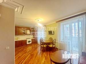 3-к квартира, вторичка, 140м2, 9/9 этаж