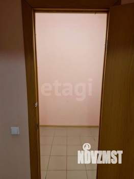 2-к квартира, вторичка, 63м2, 1/9 этаж