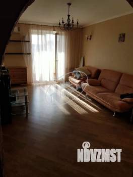 3-к квартира, вторичка, 76м2, 9/10 этаж