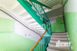 2-к квартира, вторичка, 44м2, 1/5 этаж