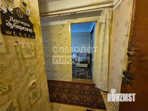 2-к квартира, вторичка, 40м2, 1/5 этаж