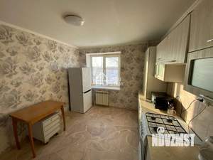 3-к квартира, вторичка, 68м2, 1/3 этаж