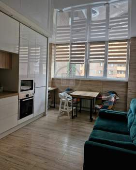 2-к квартира, вторичка, 61м2, 2/15 этаж