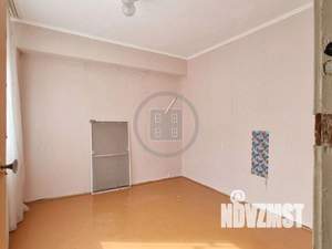 4-к квартира, вторичка, 59м2, 3/5 этаж