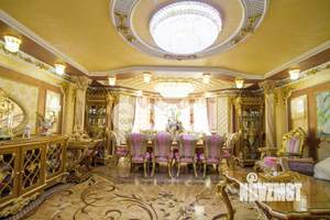 4-к квартира, вторичка, 150м2, 7/9 этаж