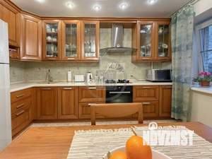 2-к квартира, вторичка, 70м2, 2/5 этаж