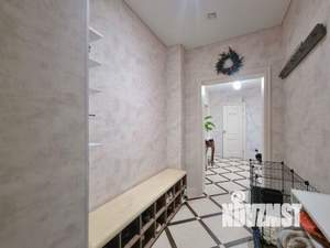 2-к квартира, вторичка, 76м2, 9/9 этаж