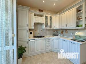 4-к квартира, вторичка, 130м2, 3/4 этаж