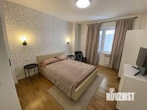 2-к квартира, вторичка, 63м2, 1/17 этаж