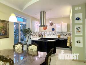 4-к квартира, вторичка, 141м2, 5/5 этаж