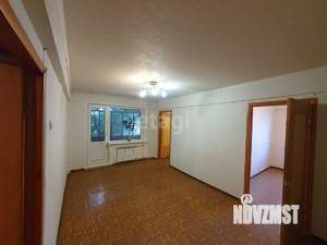 4-к квартира, вторичка, 59м2, 3/5 этаж