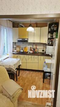 4-к квартира, вторичка, 61м2, 1/5 этаж