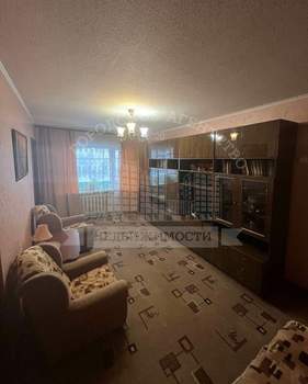 3-к квартира, вторичка, 48м2, 5/5 этаж