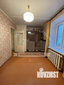 2-к квартира, вторичка, 42м2, 1/5 этаж