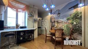 3-к квартира, вторичка, 76м2, 6/9 этаж