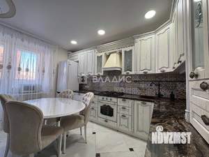 2-к квартира, вторичка, 68м2, 2/9 этаж