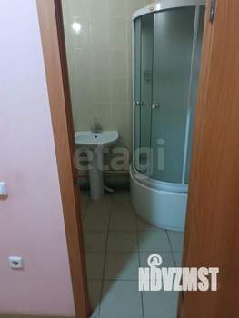 2-к квартира, вторичка, 63м2, 1/9 этаж