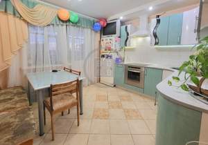 3-к квартира, вторичка, 72м2, 8/14 этаж