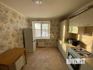 3-к квартира, вторичка, 68м2, 1/3 этаж
