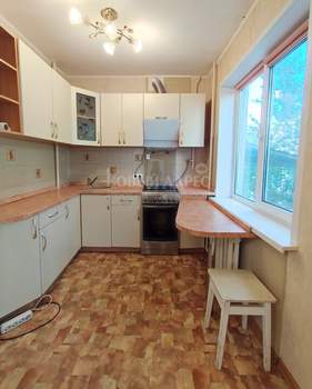 3-к квартира, вторичка, 50м2, 1/5 этаж