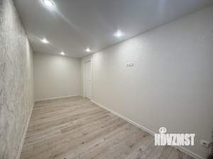 2-к квартира, вторичка, 44м2, 1/5 этаж