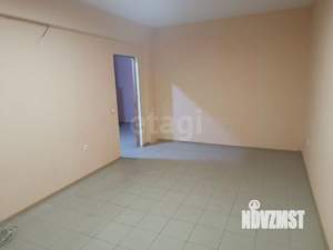 2-к квартира, вторичка, 63м2, 1/9 этаж