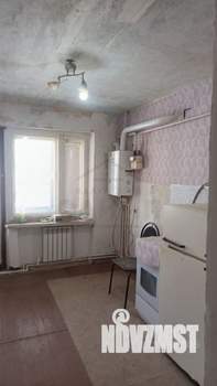 3-к квартира, вторичка, 63м2, 1/2 этаж