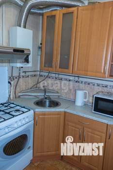 2-к квартира, вторичка, 40м2, 3/3 этаж