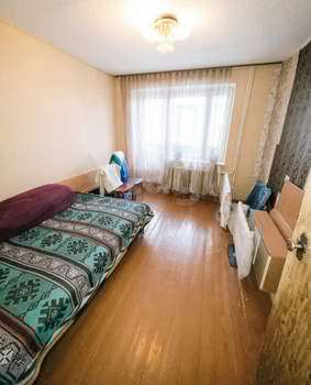 4-к квартира, вторичка, 61м2, 3/5 этаж