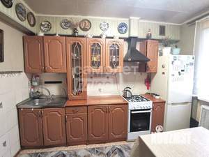 2-к квартира, вторичка, 56м2, 1/9 этаж