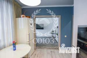 3-к квартира, вторичка, 79м2, 11/18 этаж