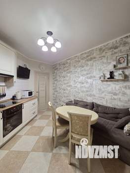 2-к квартира, вторичка, 67м2, 13/15 этаж