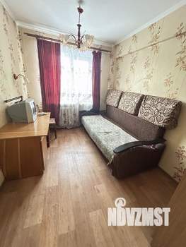 4-к квартира, вторичка, 60м2, 5/5 этаж