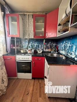 3-к квартира, вторичка, 55м2, 2/5 этаж