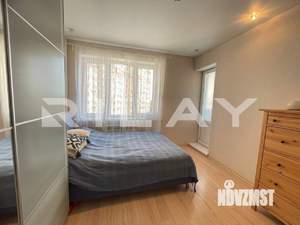 2-к квартира, вторичка, 60м2, 11/25 этаж